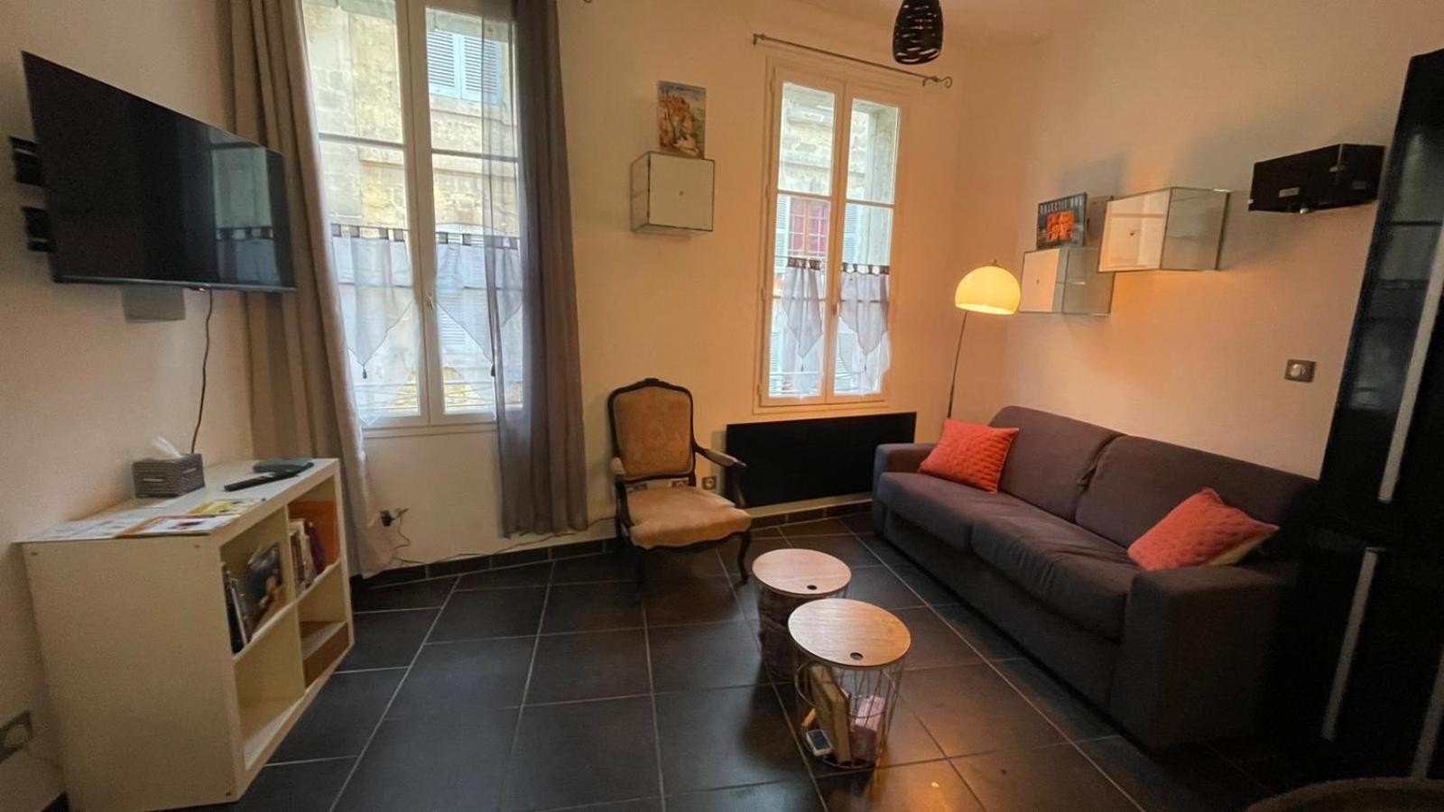 Apartment Joli T2 Intra-muros Proche Palais Des Papes Le D'agnes